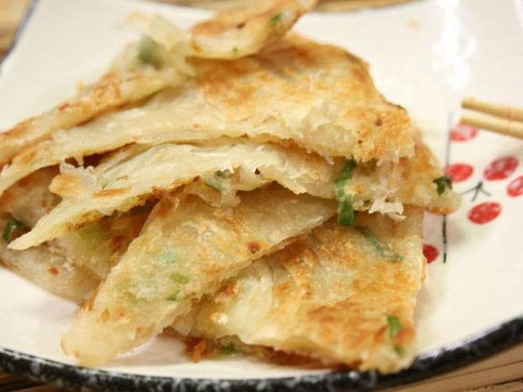 Pan Fried Onion Pancake(2pcs) 手抓餅
