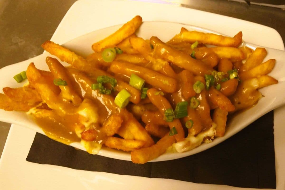 Traditional Poutine