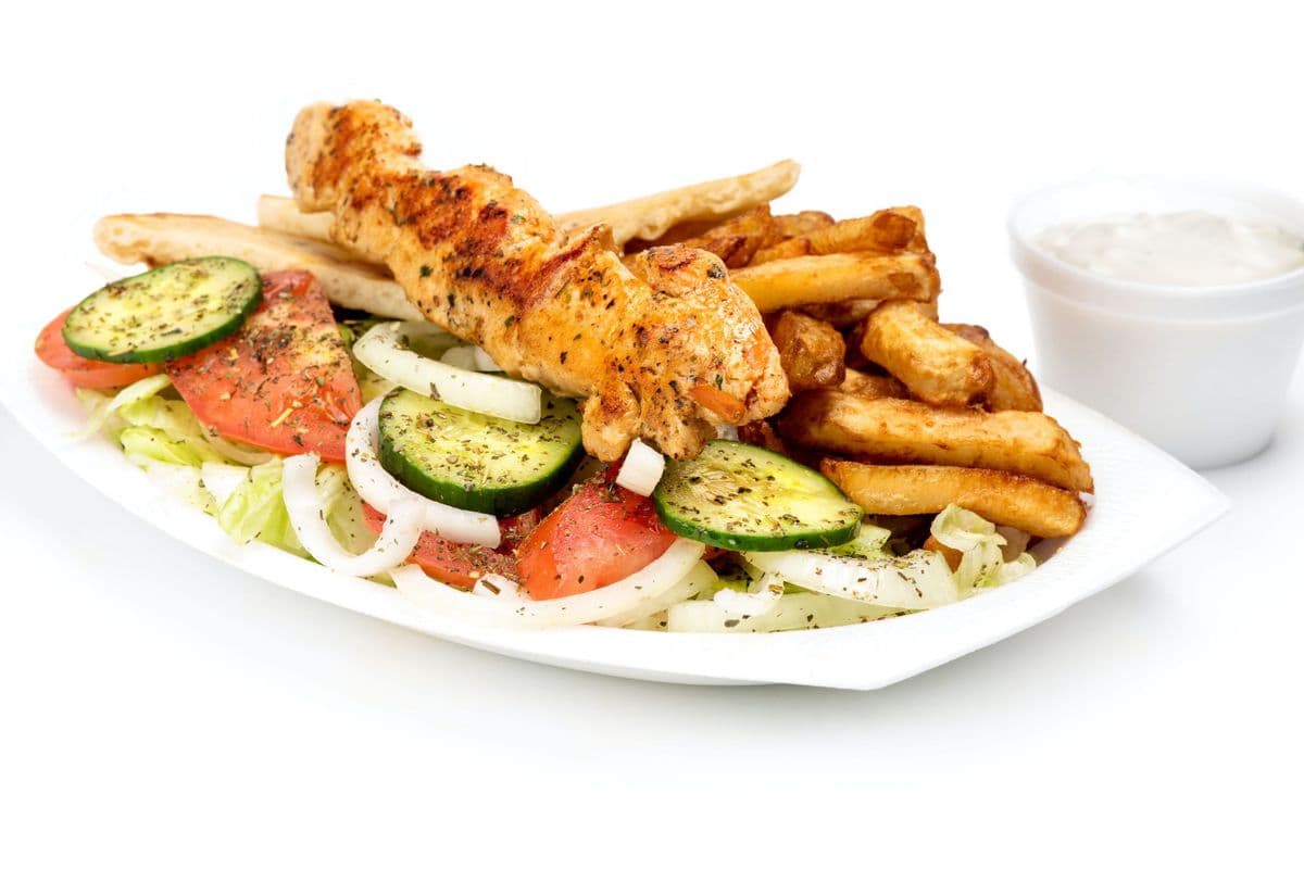 Assiette de brochette de poulet / Chicken Skewer Plate