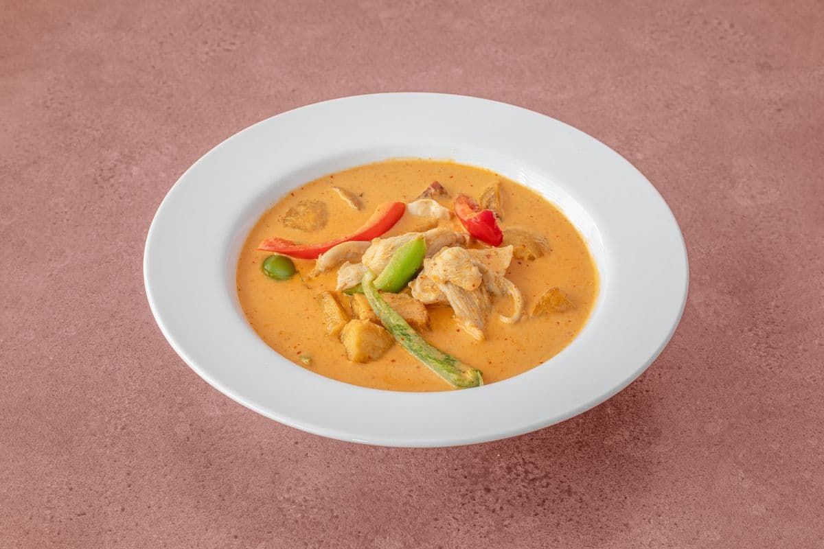 C4 a. Panang Curry (28 oz)