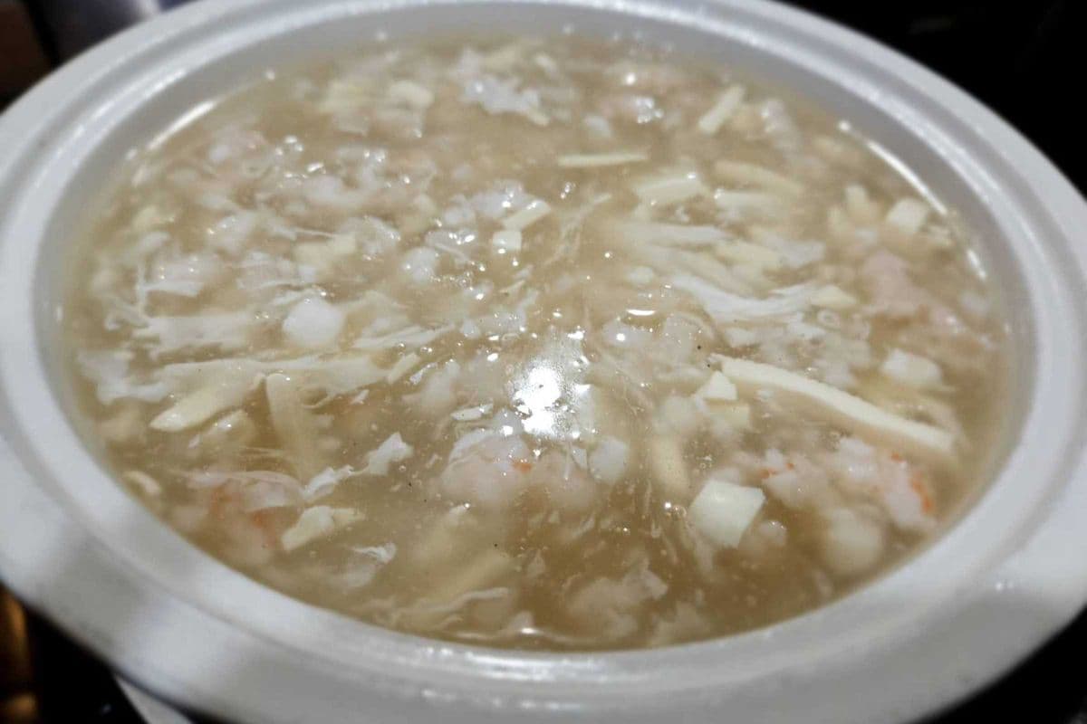 A17. Seafood and Tofu Soup (海鲜豆腐羹)