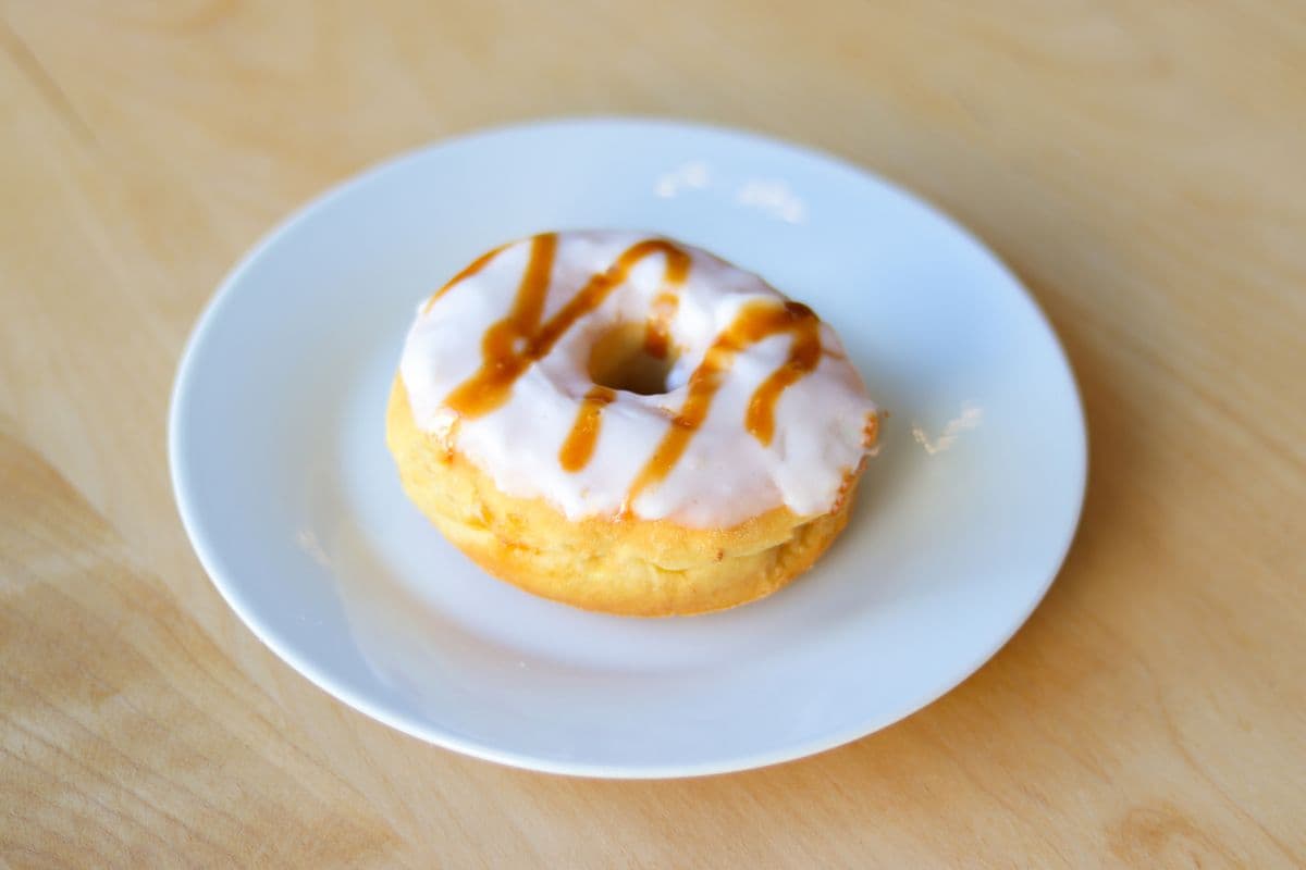 Vanilla Dip Caramel Drizzle Donut