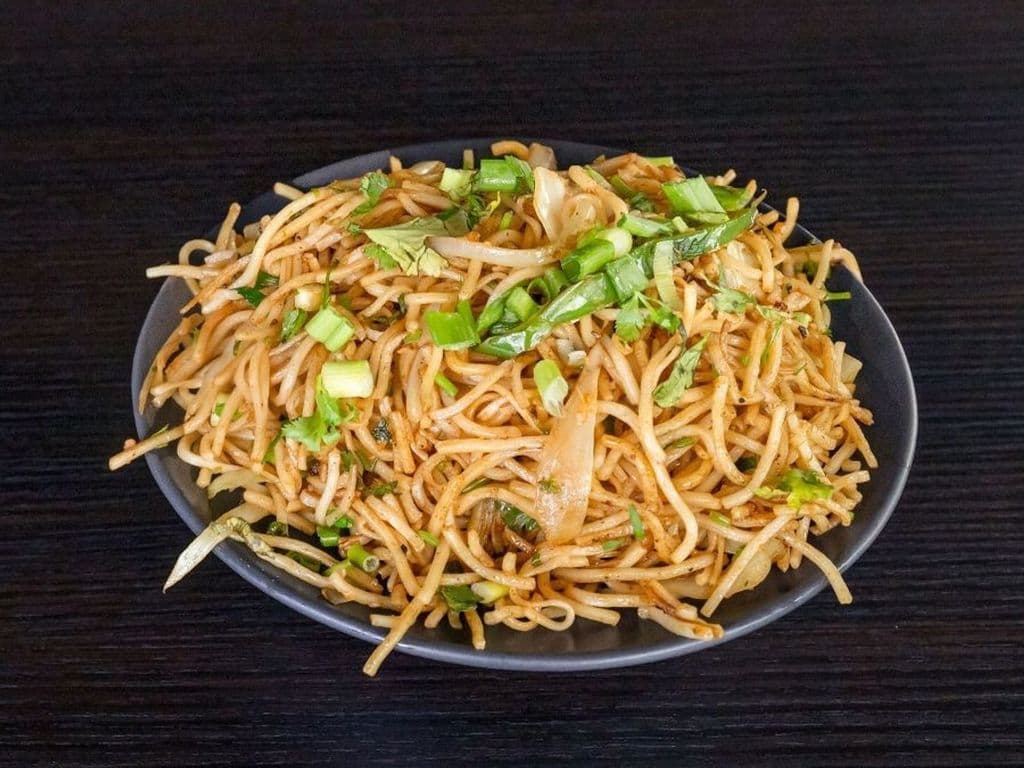 Hakka Veg Noodles