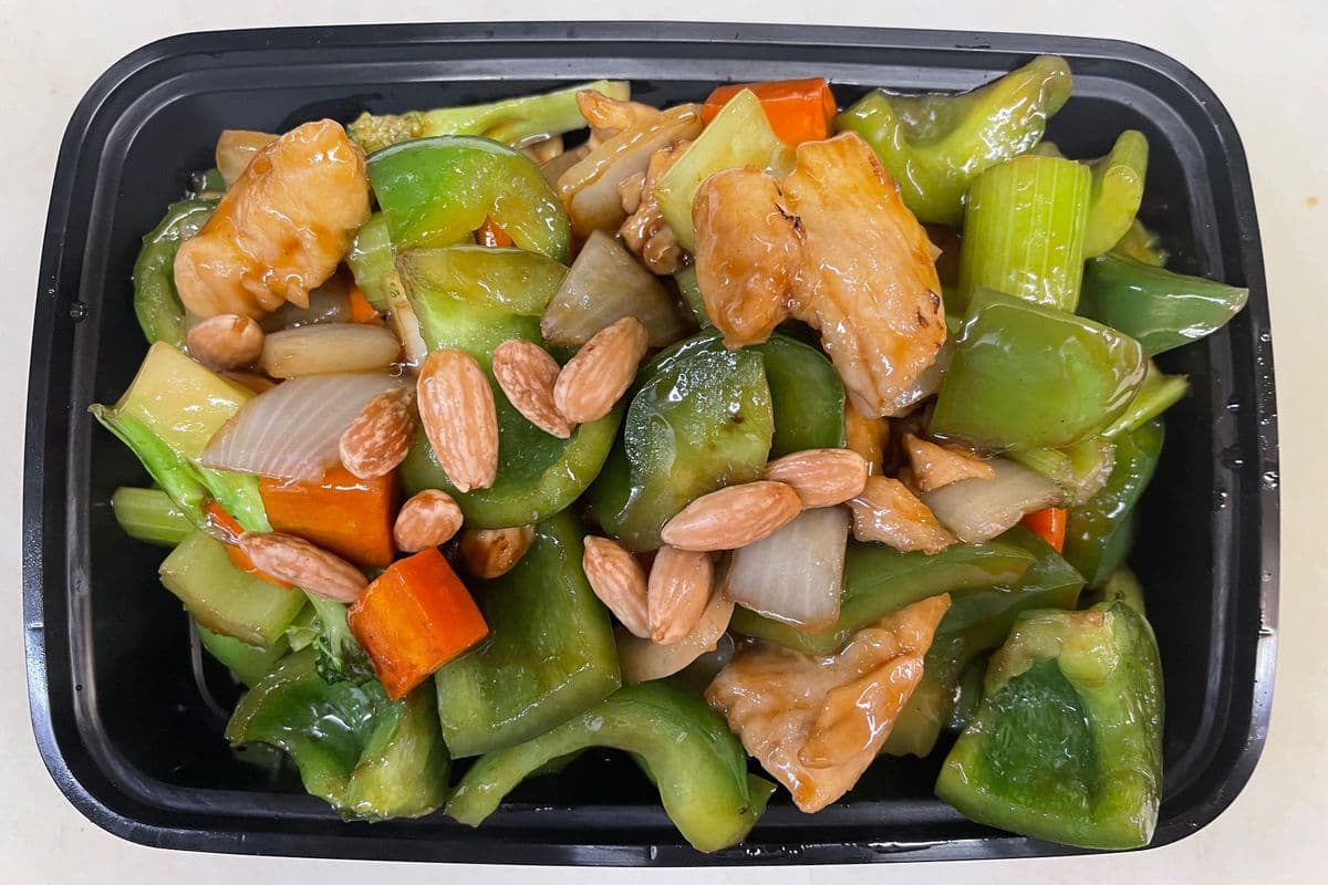 Chicken Vegetable with Almonds