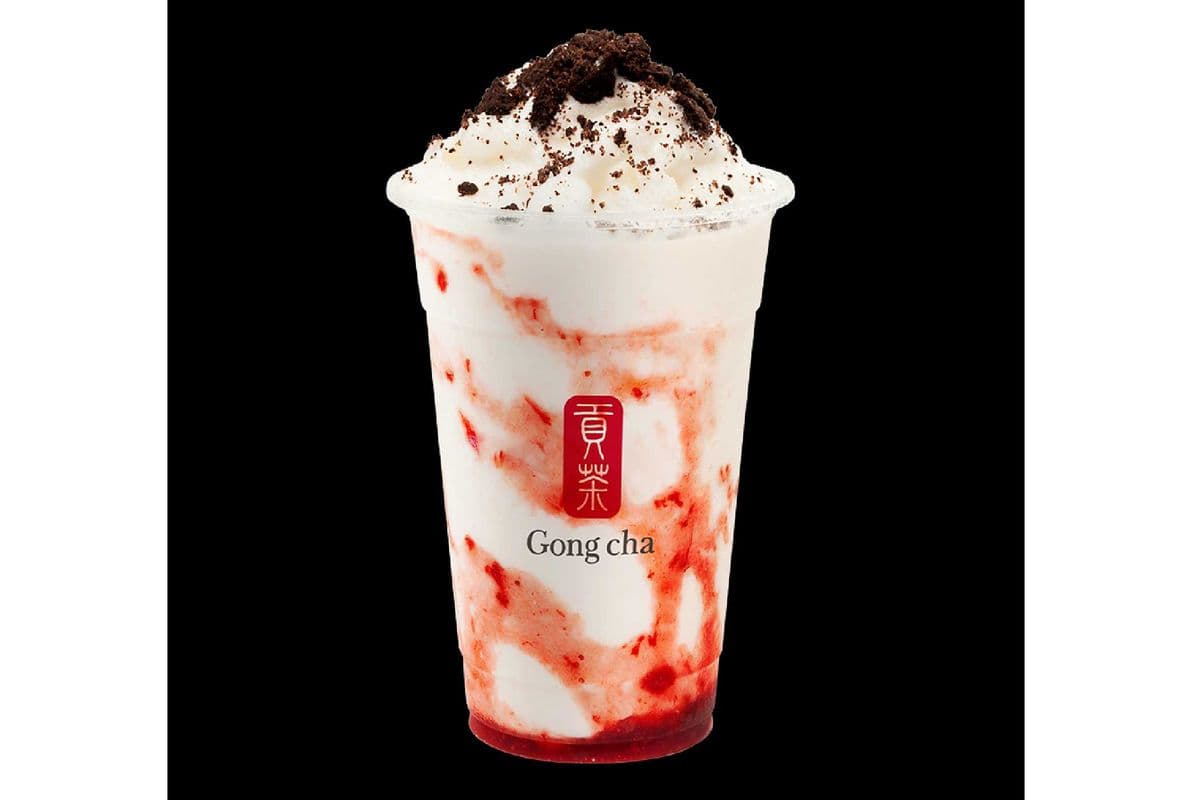 Strawberry Oreo Smoothie