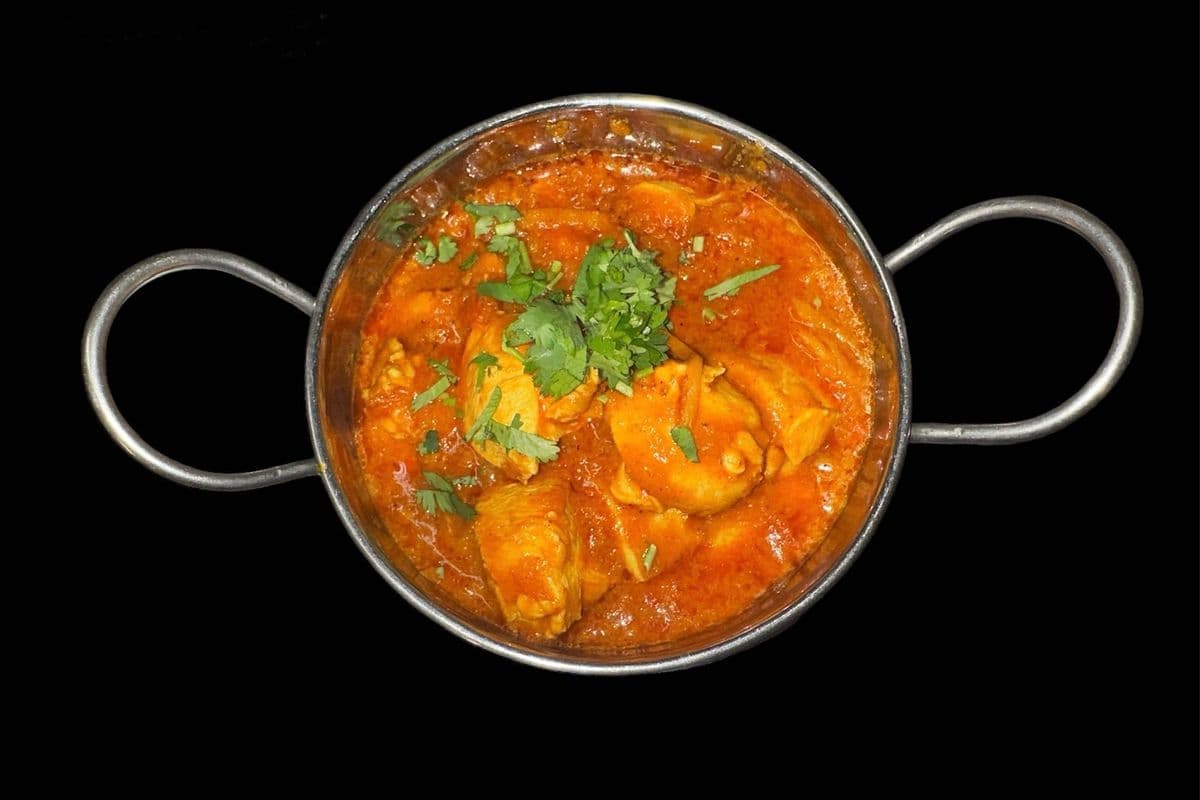 Poulet Karahi désossé au gingembre / Boneless Ginger Chicken Karahi