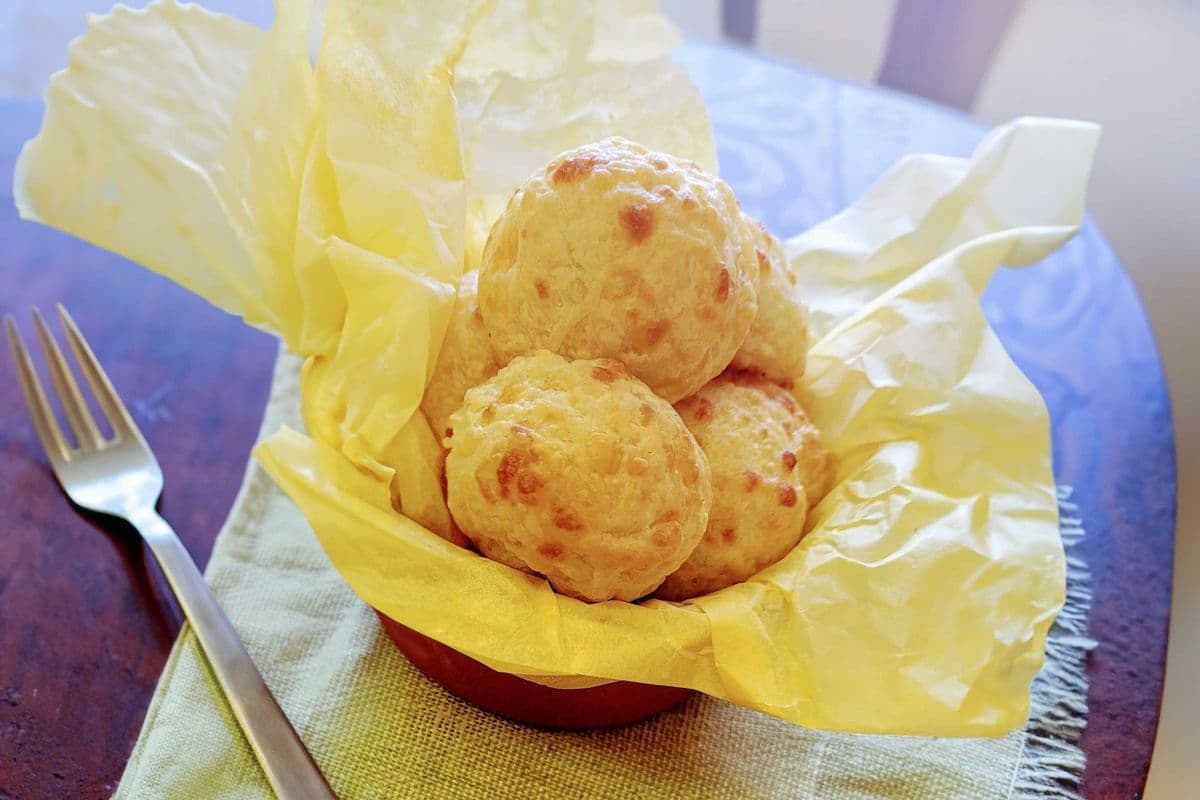 6 Cheese Buns Bits