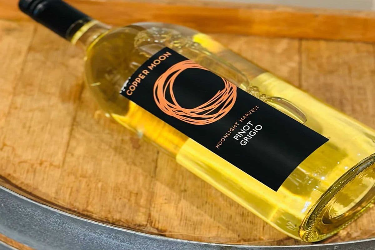 COPPER MOON PINOT GRIGIO (1 x 750 ML)