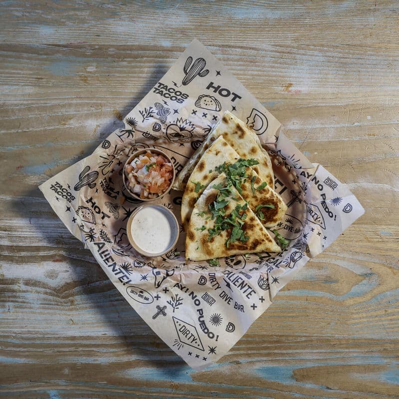 QUESADILLAS / QUESADILLAS