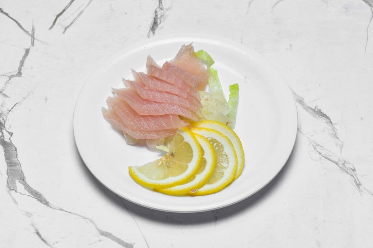 F6. BC Tuna Sashimi (6 pcs) (New)