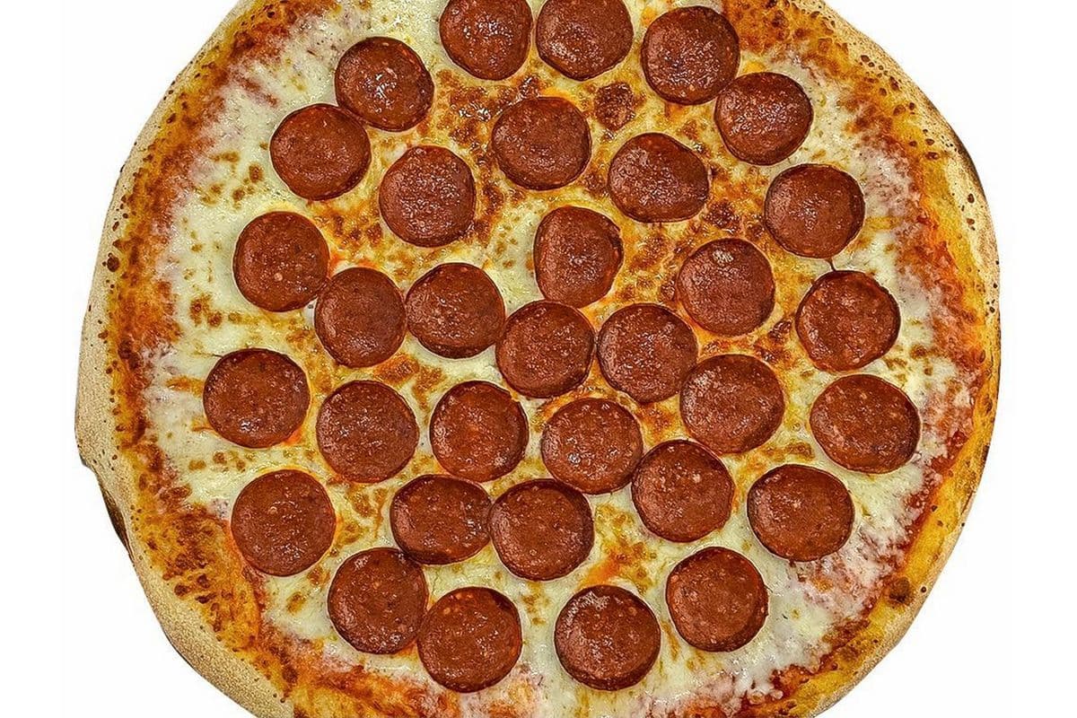Medium Halal Pepperoni Pizza
