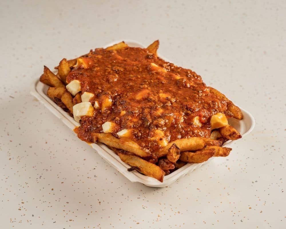Grande Poutine Italienne / Large Italian Poutine