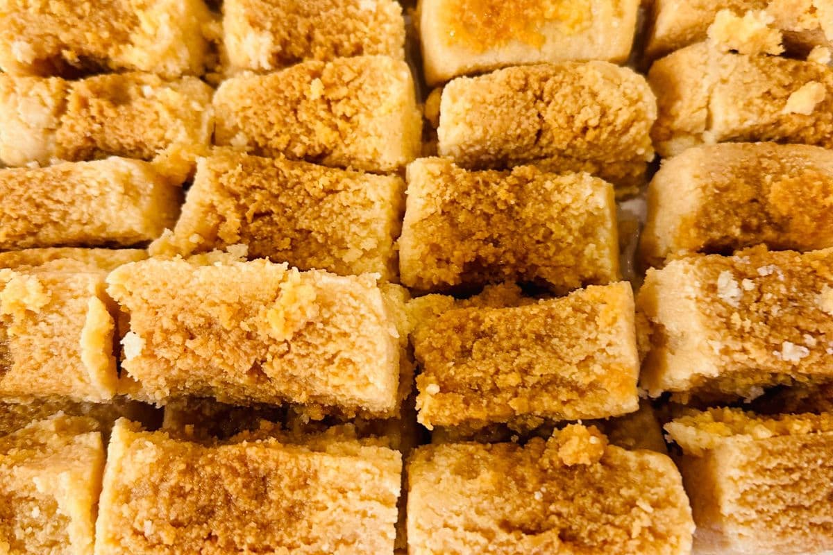 Milk Cake (1pc)