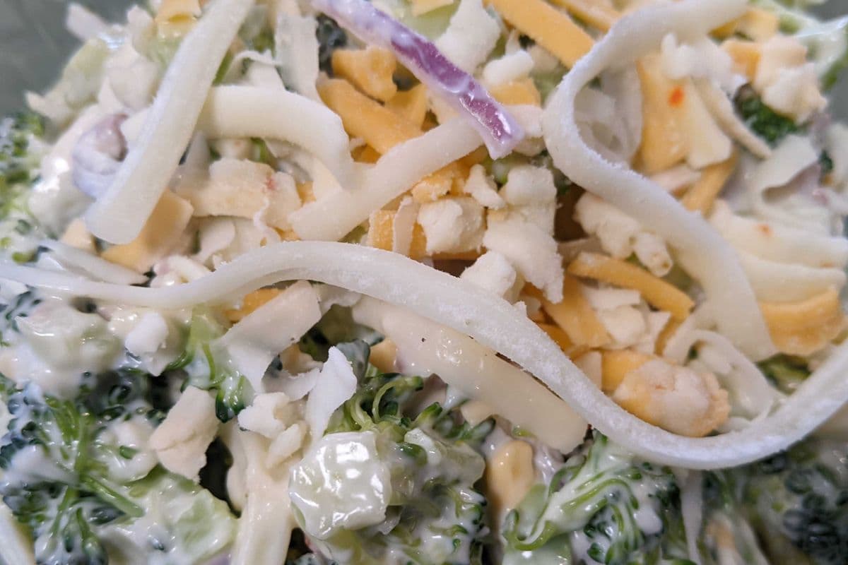 New! Broccoli Salad-WITH ONIONS (450g container)