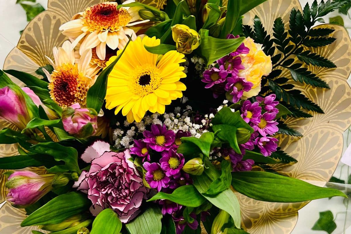 Spring wonder bouquet