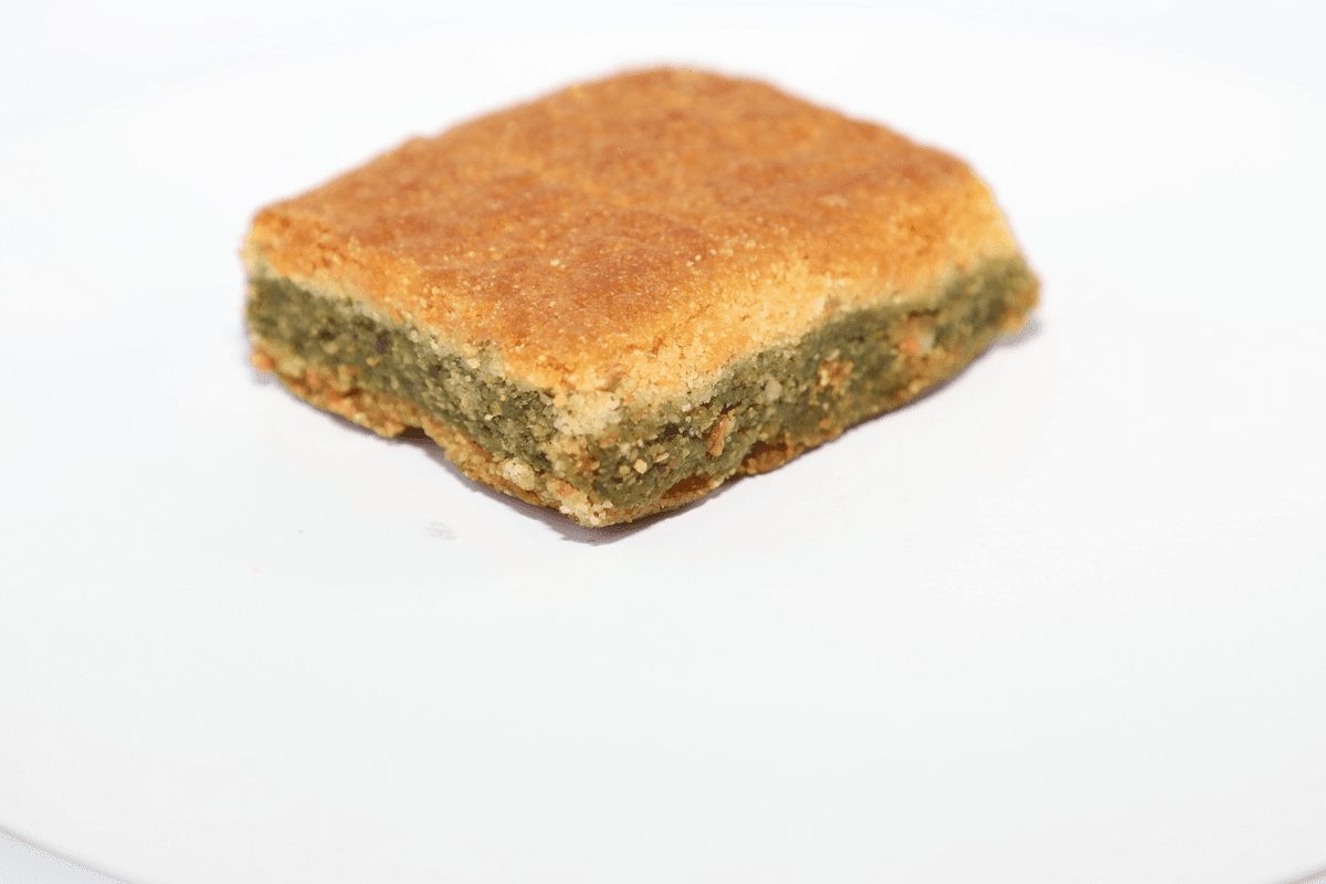 Pistachio Maamoul (1 pc)