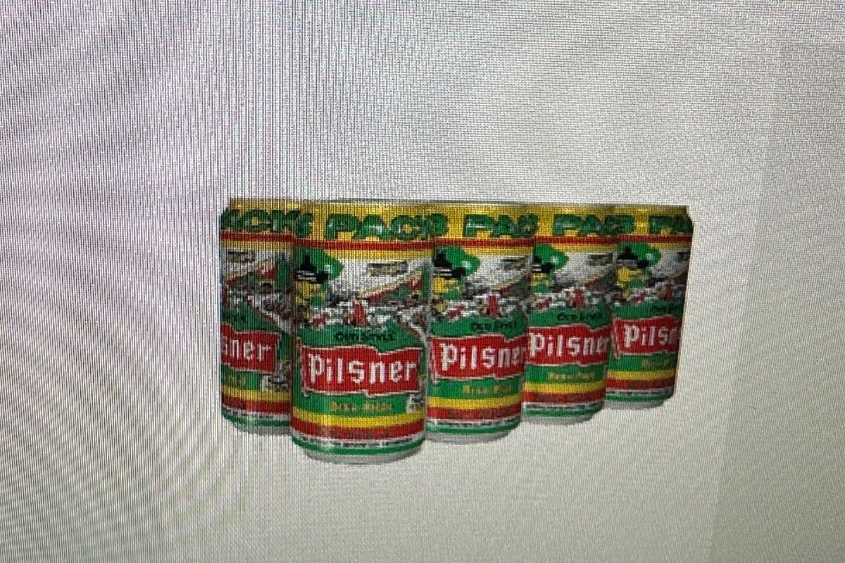 Old Style Pilsner Beer (8 x 355ml)