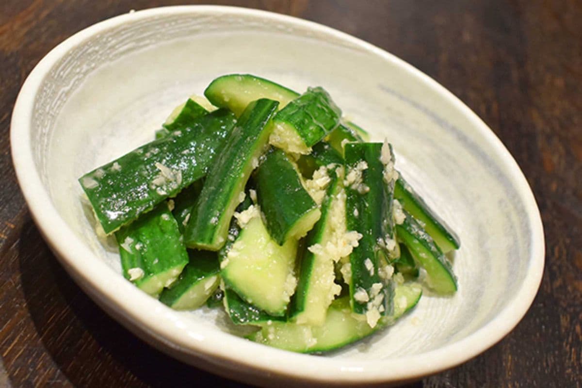Cucumber with Minced Garlic 涼拌小黃瓜