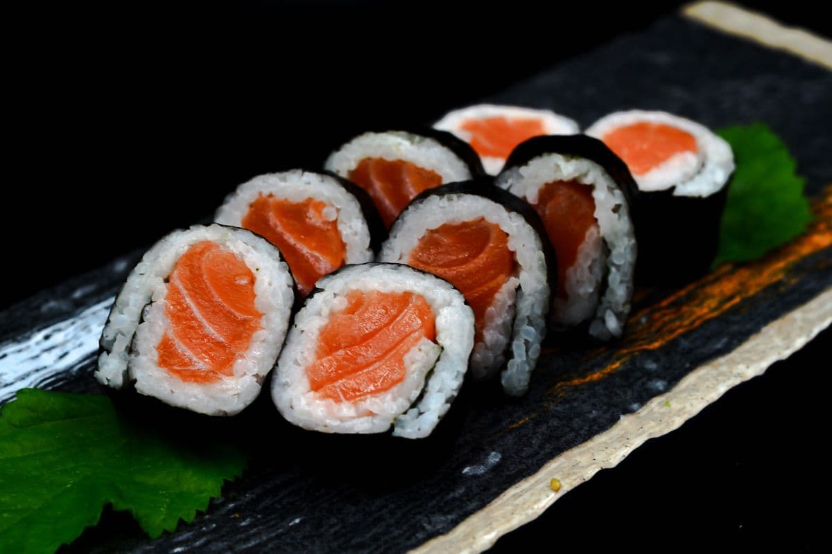 Salmon Maki