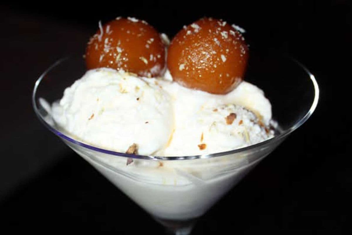 Gulab Jamun (with Ice-Cream)