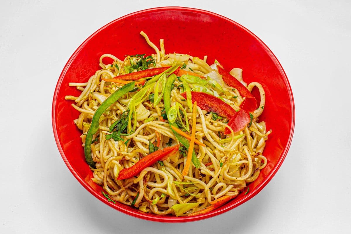 Hakka Veg Noodles