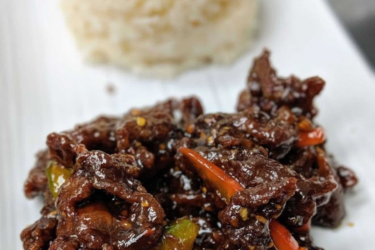 8. Crispy Ginger Dinner (Chicken or Beef) (Dry)