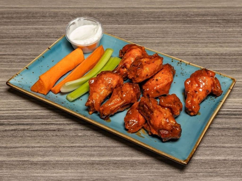 Signature Chicken Wings 1 Lb