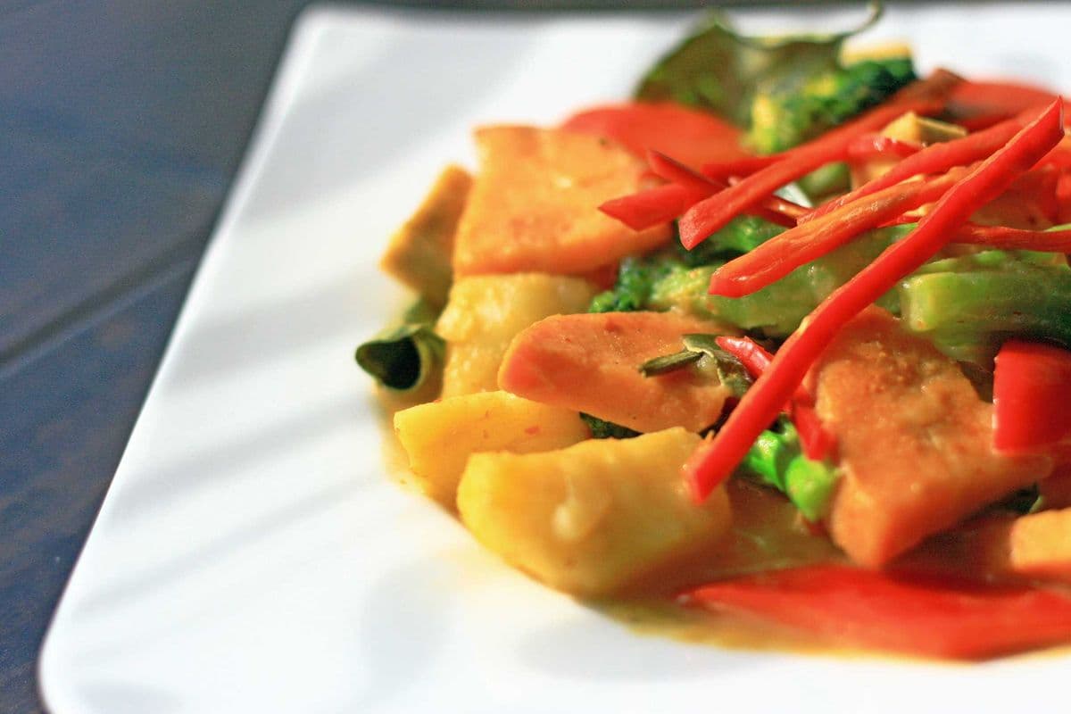 647 Stir-Fry Vegetables in Sweet Coconut Sauce