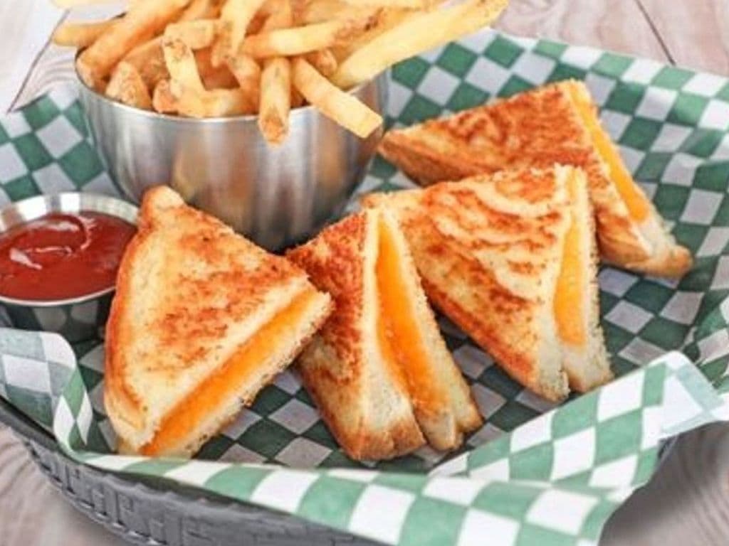 Gooey Grilled Cheese