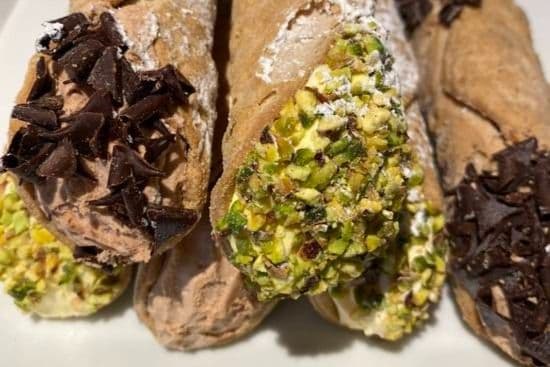 Cannoli Gelato Assorted Box (4 pcs)