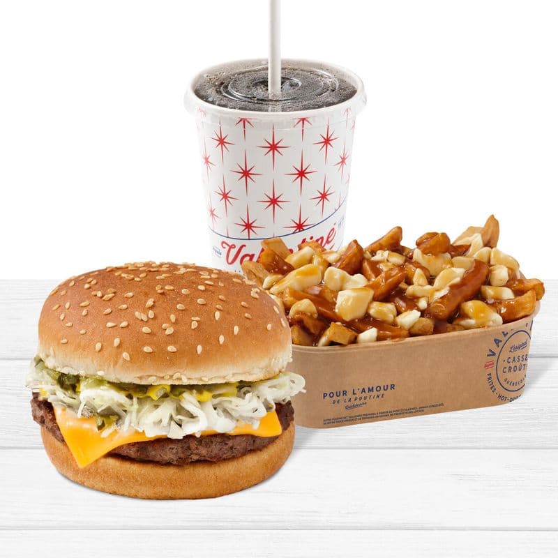 Trio burger au fromage et poutine