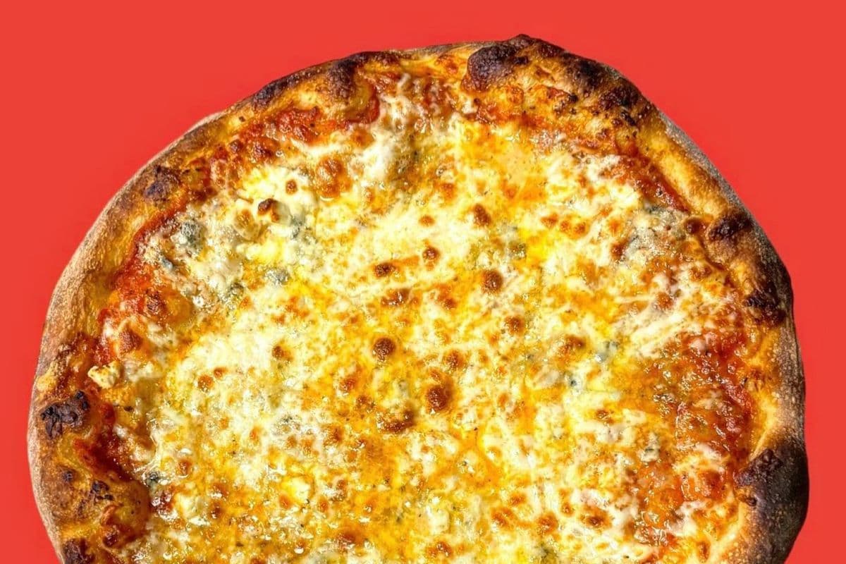 12" moyenne pizza au fromage / 12" Medium Cheese Pizza