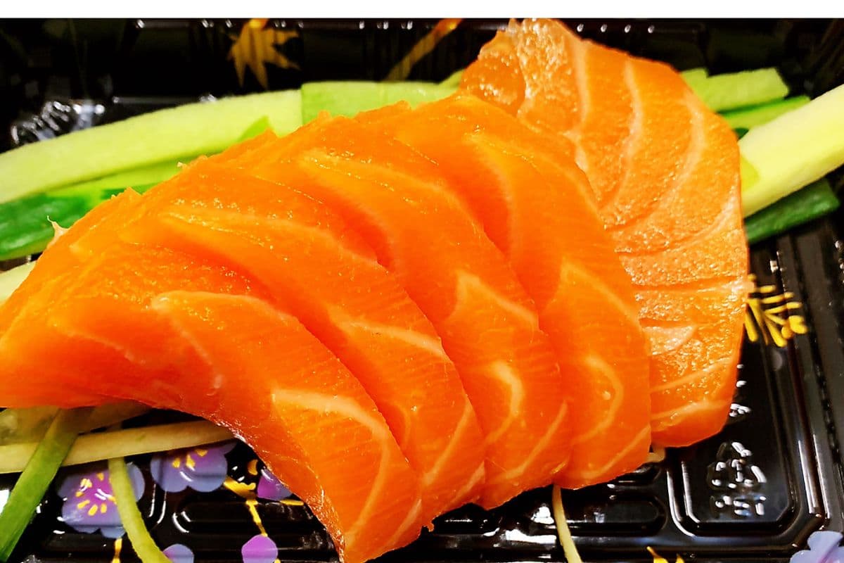 Salmon Sashimi (5 pcs)