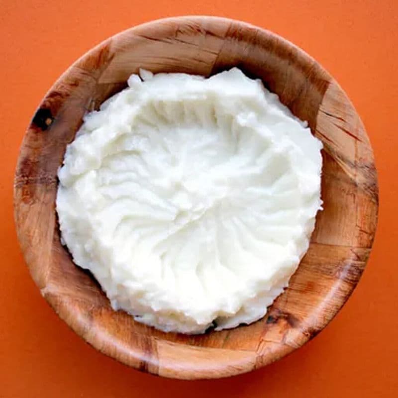 Sauce à l'ail / Toum (Garlic Sauce)