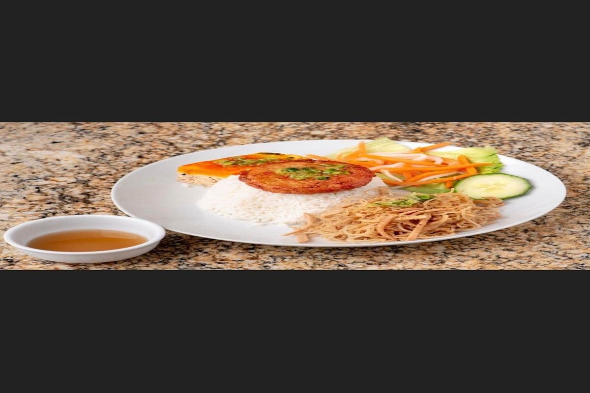 R01 Vegetarian 3 Items with Rice | Com Suon Nuong, Bi, Cha Hap