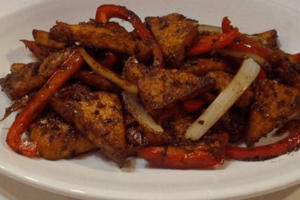 Chili Paneer with Peppers and Onions (Dry)