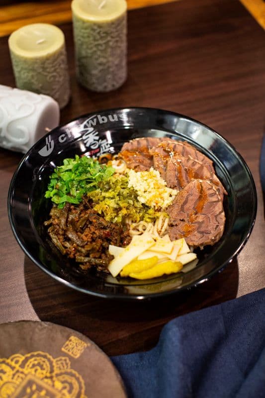 Classic Marinated Rice Noodle 经典卤汁米线