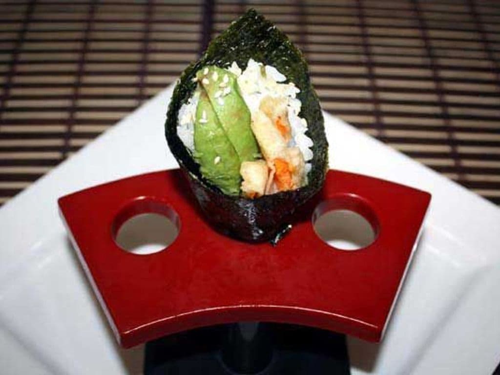 Sweet Potato & Avocado Hand Roll (1pc)