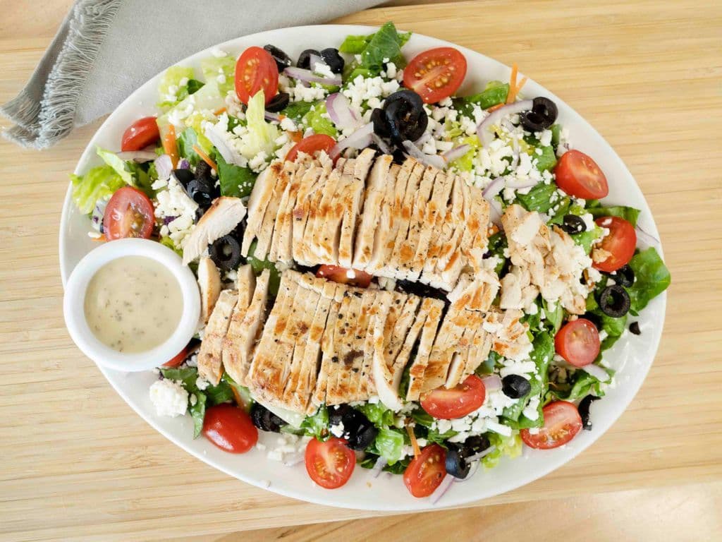 Greek Salad with Grilled Chicken