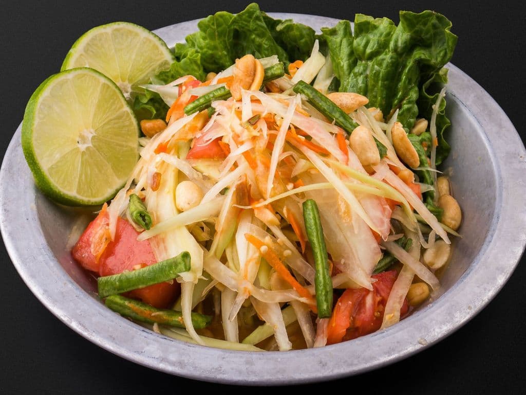 B4 Thai Style Papaya Salad