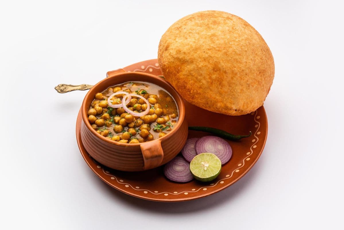 Chana Bhatura