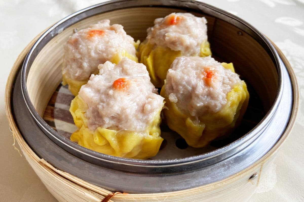 2. Pork and Shrimp Dumpling (Siu Mai)