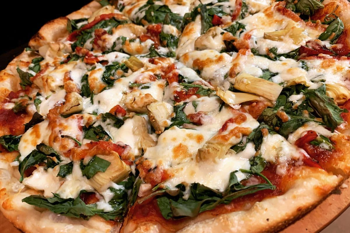 14" Large Quarry Rock Pizza
