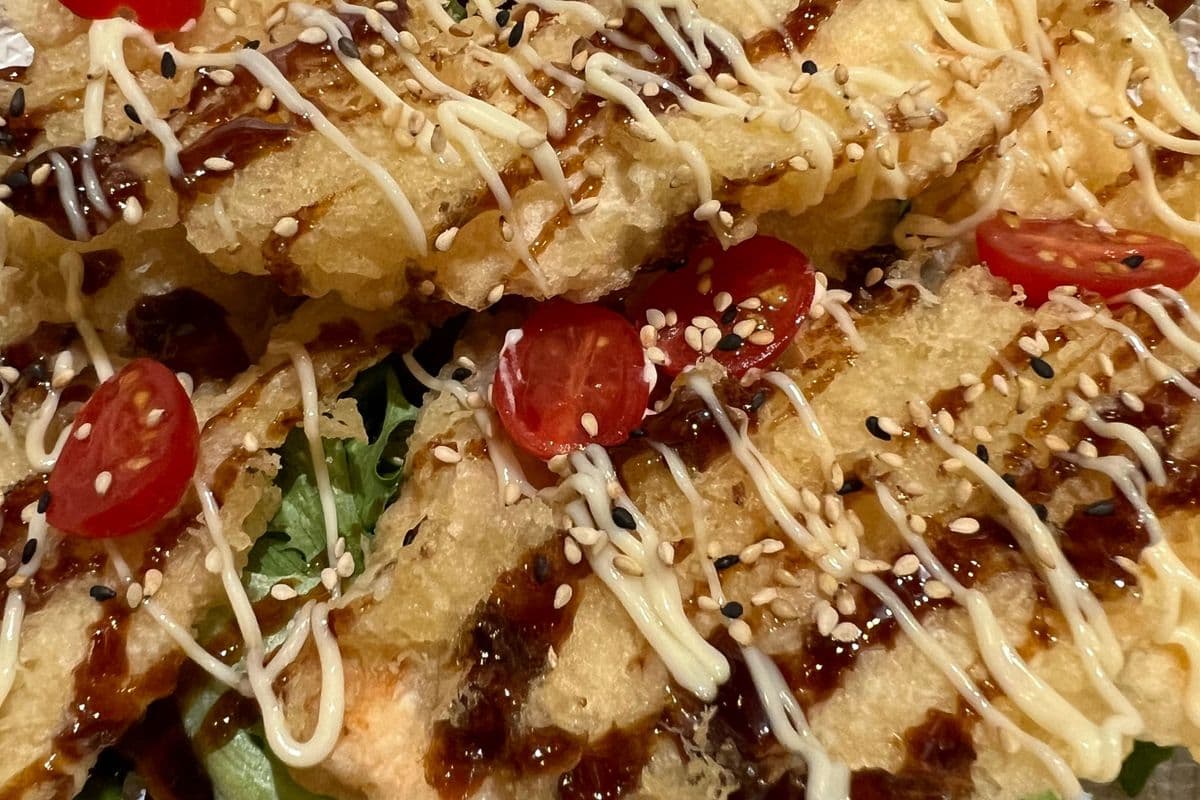72. Salmon Tempura (5 pcs)