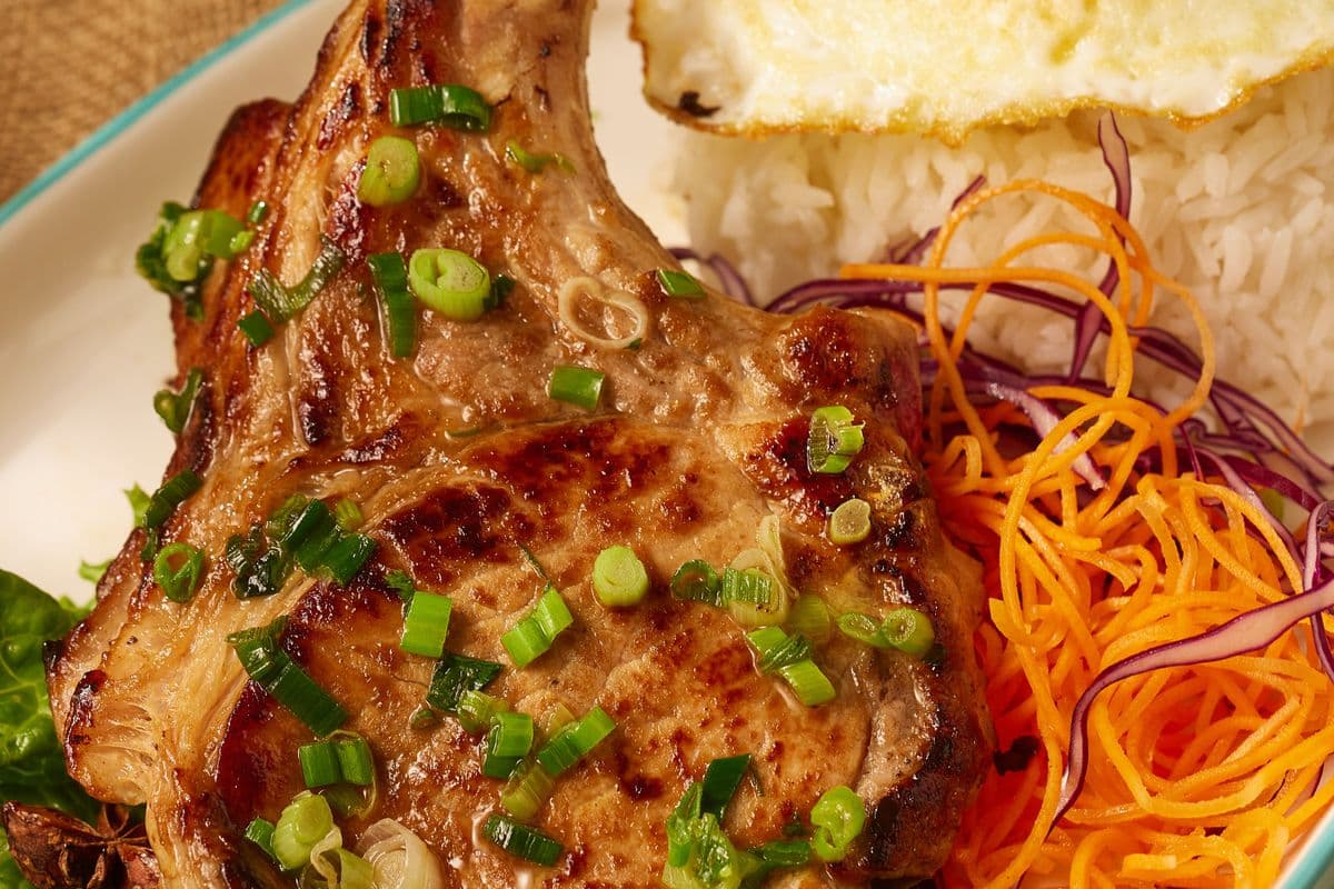 R1. Grilled Pork Chop Rice