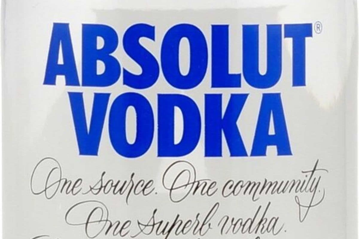 Absolut Premium Vodka (750 ml) (1 x 750ml)