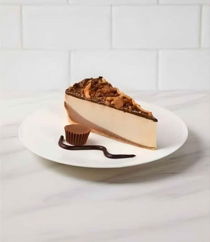 Reese’s® Peanut Butter Chocolate Cheesecake