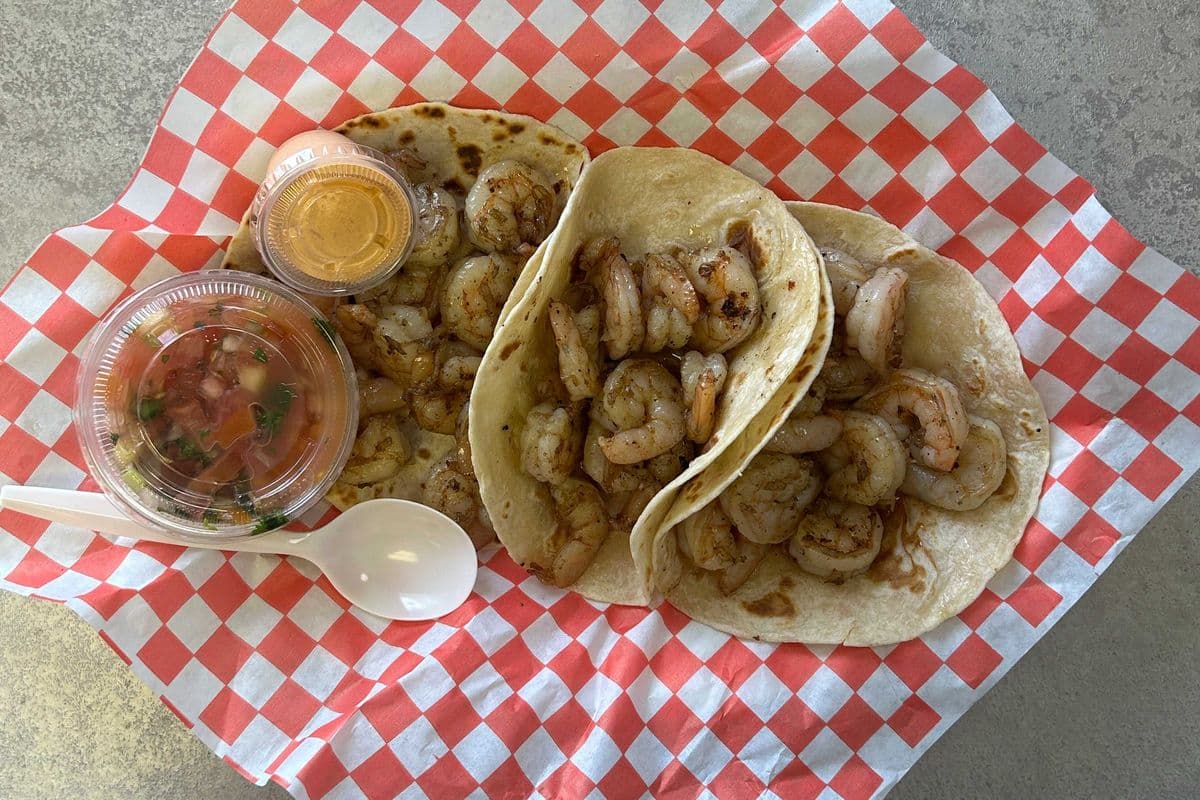 Tacos De Camarón - Shrimp Tacos (3 Pack)