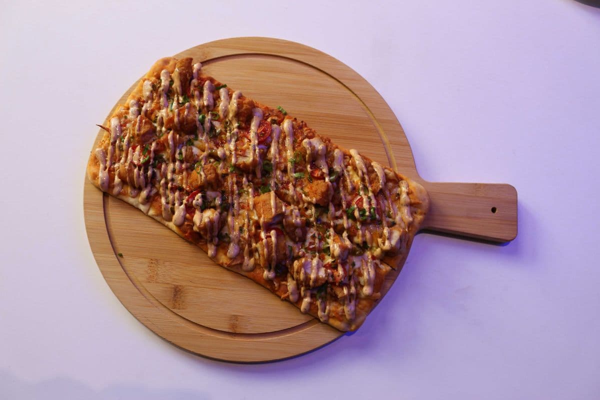Buffalo Chicken Flatbread