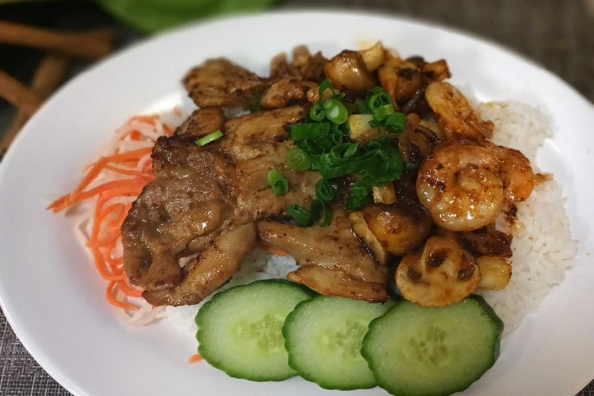 474. Com Tom Rim, Ga Nuong